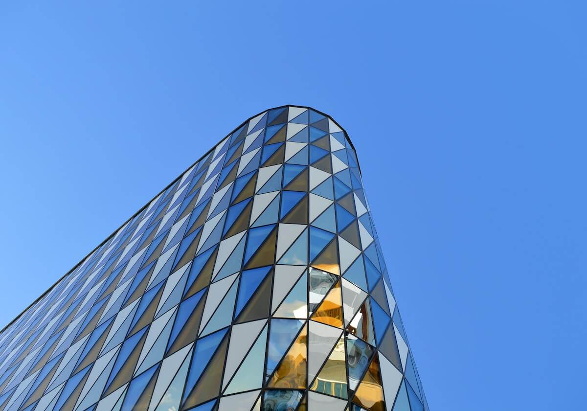 德转：日本后卫富安健洋身价下跌400万，降至800万欧